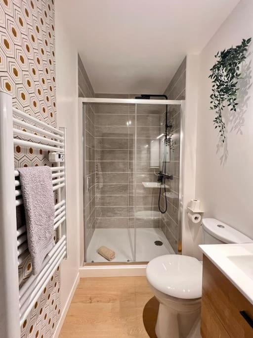 Maison La Feuilleraie N3-Standingmaison-Wifi-Proche Centre Ville-Property Rental Nm ฟอนทีเนย์-เลอ-คอมต์ ภายนอก รูปภาพ